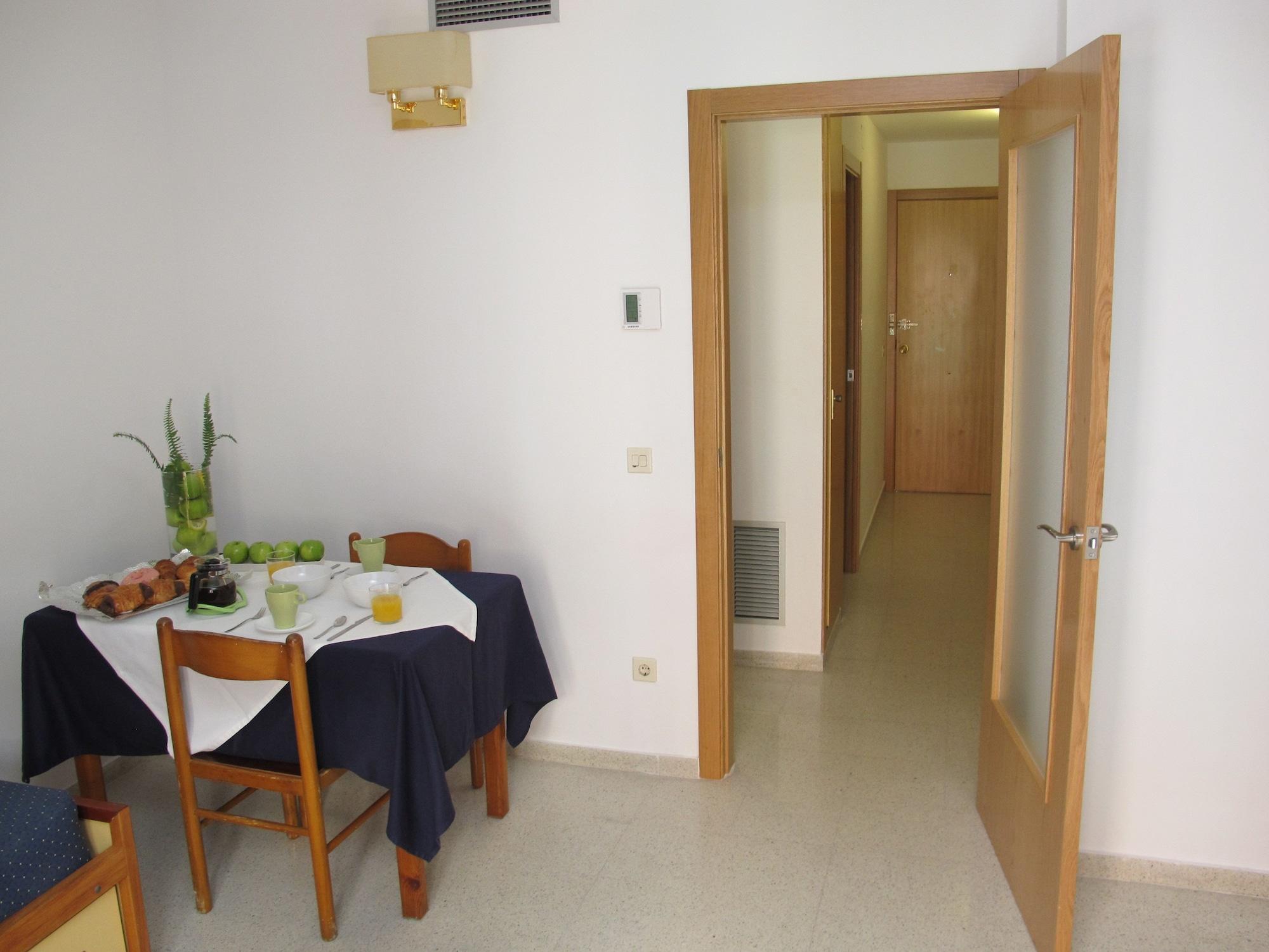 Apartamentos Santi Lloret de Mar Kültér fotó