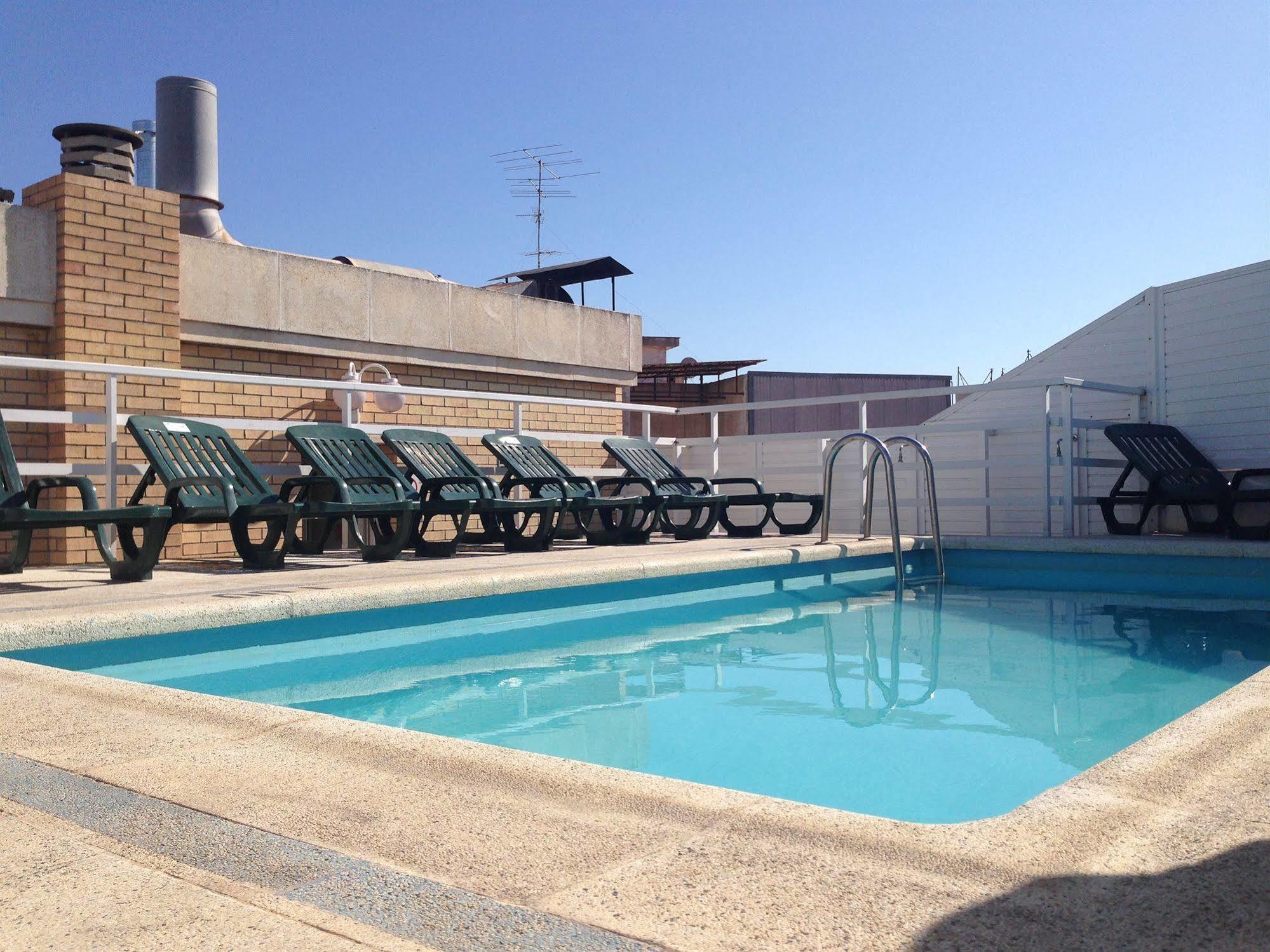 Apartamentos Santi Lloret de Mar Kültér fotó